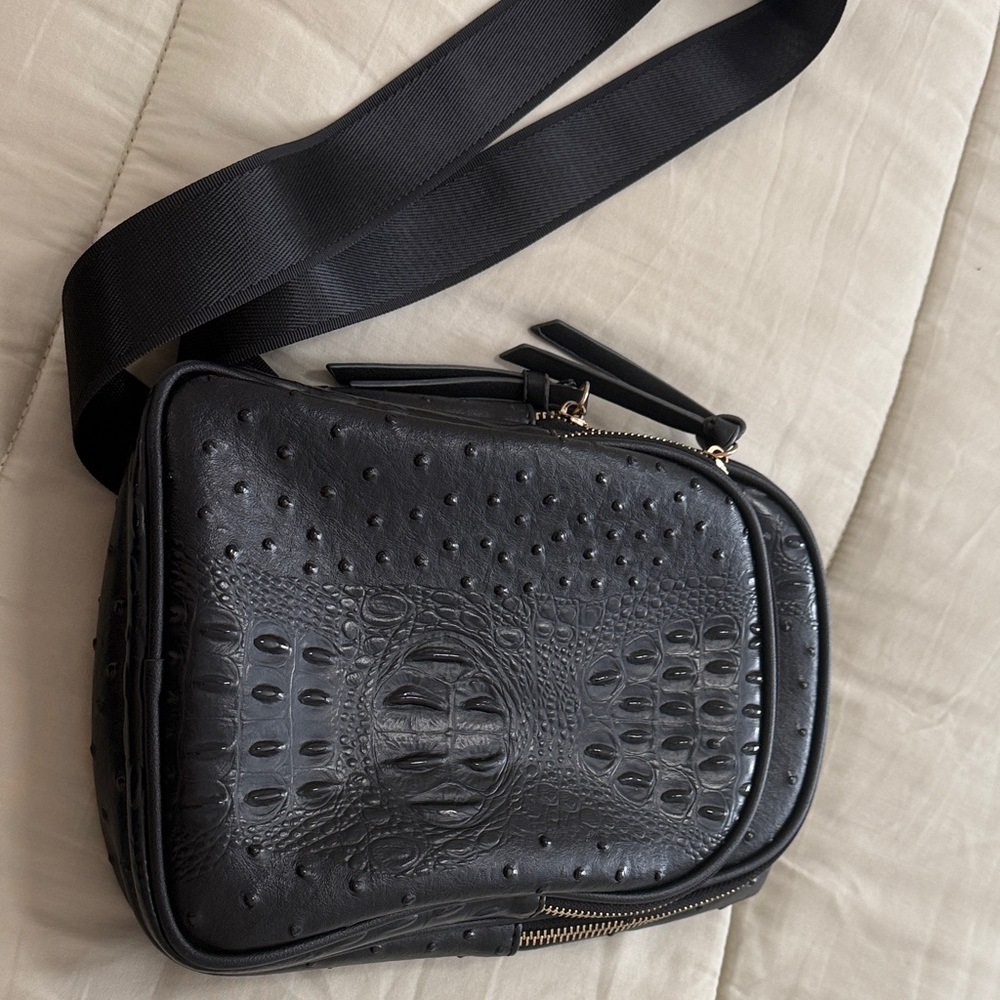 Elegant Black Embossed Crossbody Bag